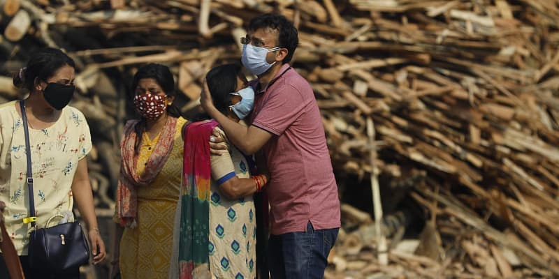 インド首都圏の外出禁止令を延長　コロナ感染、4日連続40万人超