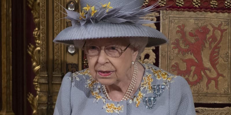 女王、葬儀後初の主要公務　英政権の施政方針読み上げ