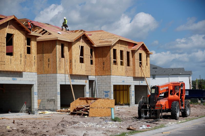 米4月住宅着工9.5％減、建材価格の高騰響く　許可件数は小幅増