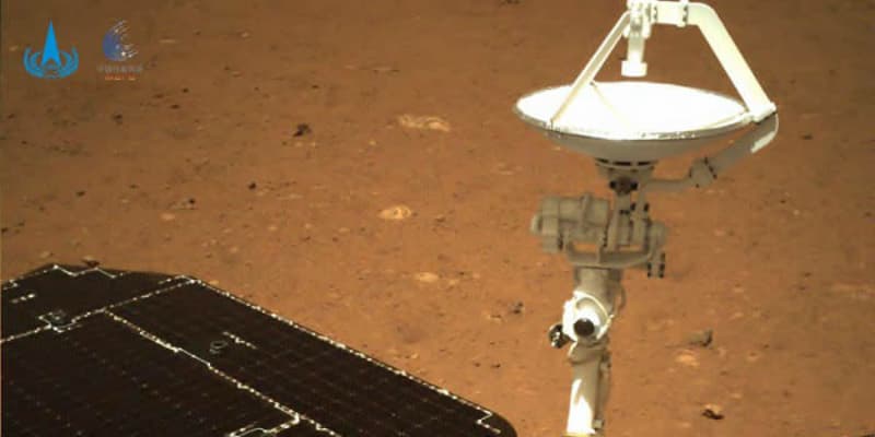 中国探査機、火星の表面撮影　散らばる岩石、地形情報も