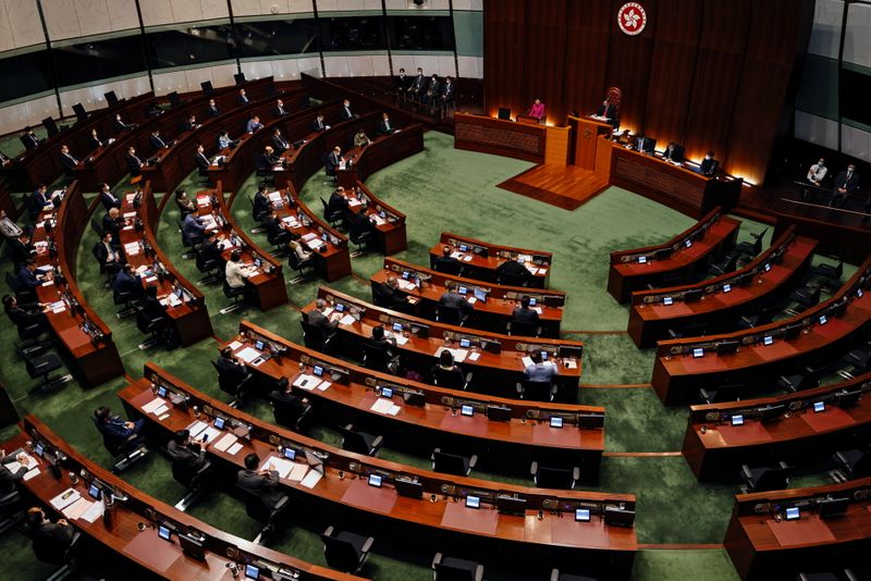 香港、選挙制度見直し条例可決　「愛国者」統治を確実に