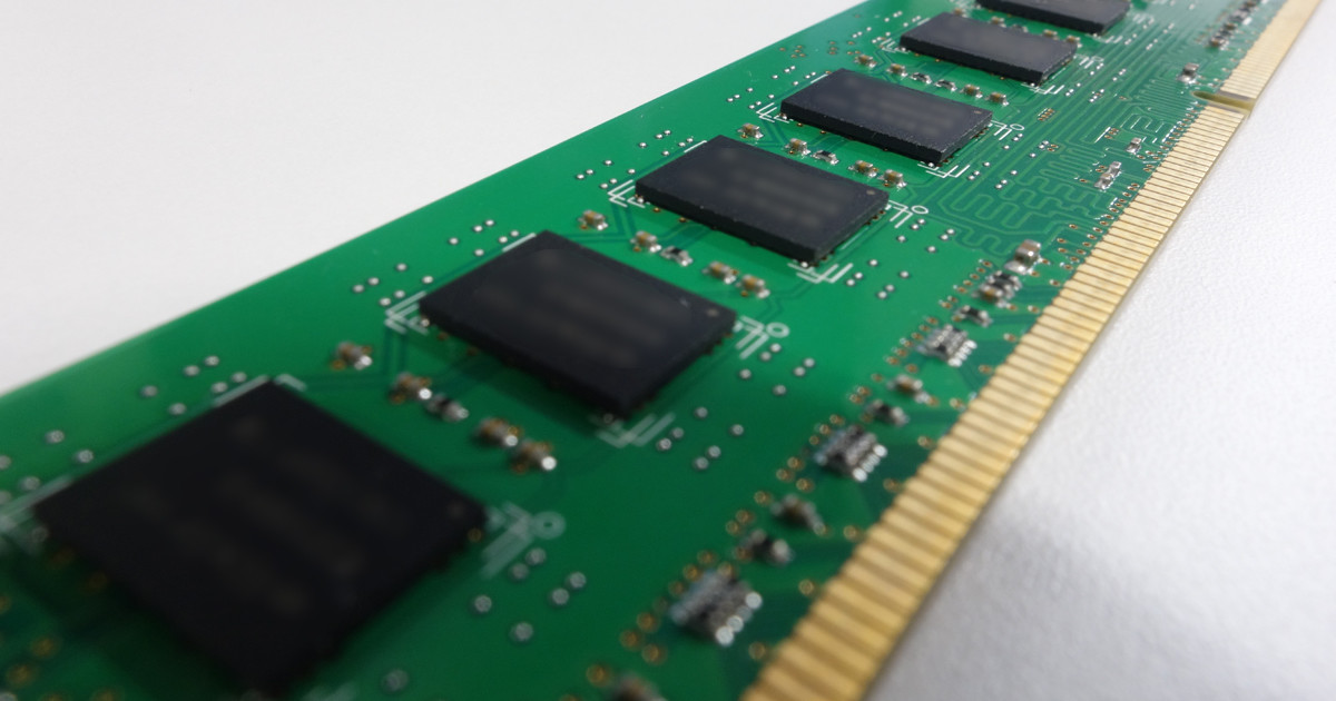 Micron、176層NANDや1αnm DRAM、DDR5 enablement、車載向けUFS 3.1を発表