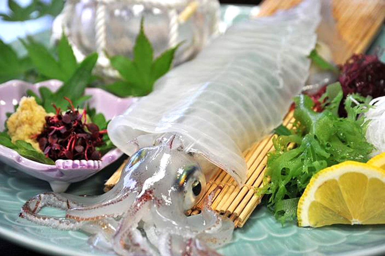 イカ水揚げ後 生きたまま流通可能か 市 ブランド化目指し実験 水温 水質条件困難