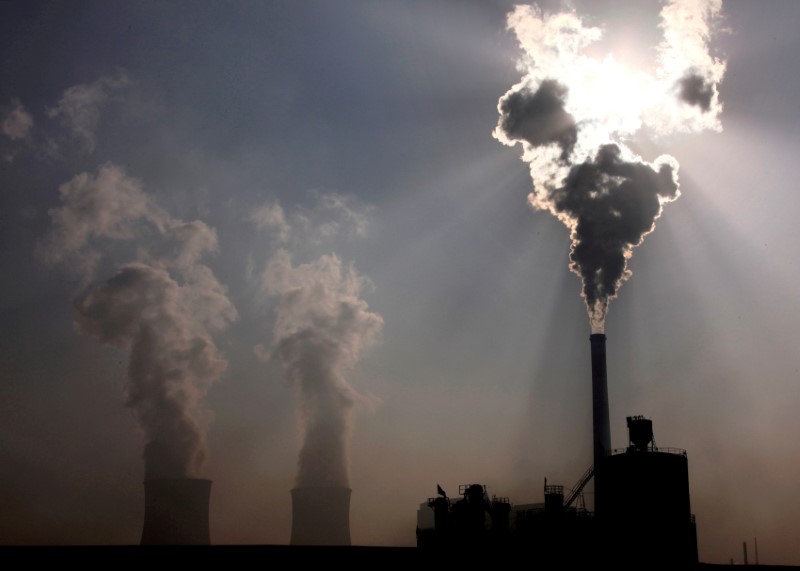 中国発改委、石炭価格を調査　投機を取り締まりへ