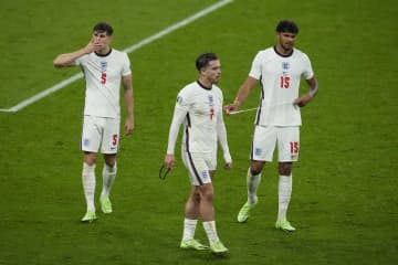 イングランドは分ける、チェコも　サッカー欧州選手権第8日
