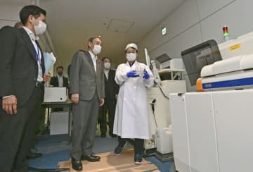 首相、五輪へ水際徹底指示　東京感染拡大を「警戒」