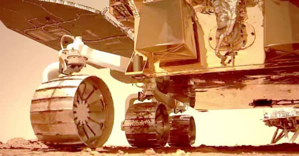 中国、火星探査車「祝融」の映像を公開