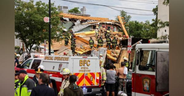 米ワシントンで建設途中のビル倒壊、作業員を救出