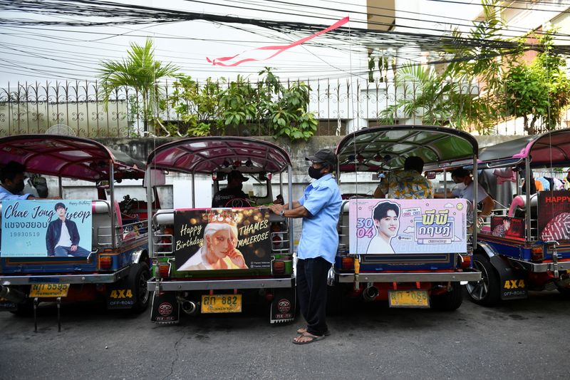 アングル：タイの「物言う」Ｋ－ＰＯＰファン、３輪タクシーに救いの手