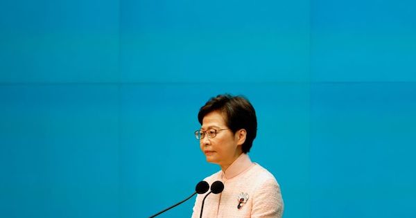 イデオロギーが安全保障リスクに、若者の行動監視を＝香港行政長官