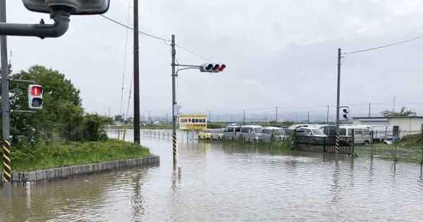神奈川・平塚市内の浸水被害382棟　土砂崩れ37カ所　3日の記録的大雨