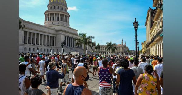キューバで反政府デモ　食料・電力不足に不満表明