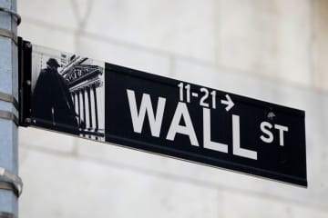 NY株反落、107ドル安　インフレ懸念でリスク回避