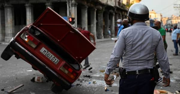 キューバ反政府デモ、初の死者　治安部隊が襲撃との証言も