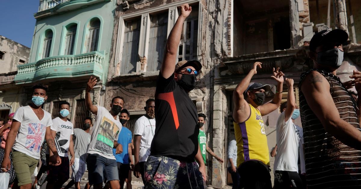 Borders： キューバのデモとインターネット