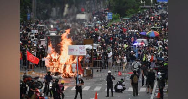 タイ、反体制デモで衝突　新型コロナで失策と抗議