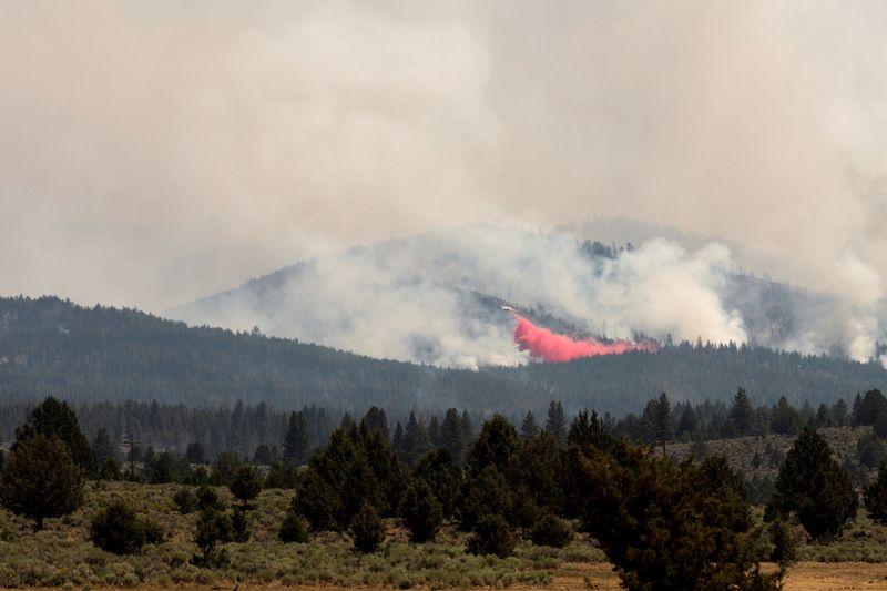 米オレゴン州などの山火事、突風や乾燥で延焼範囲が拡大
