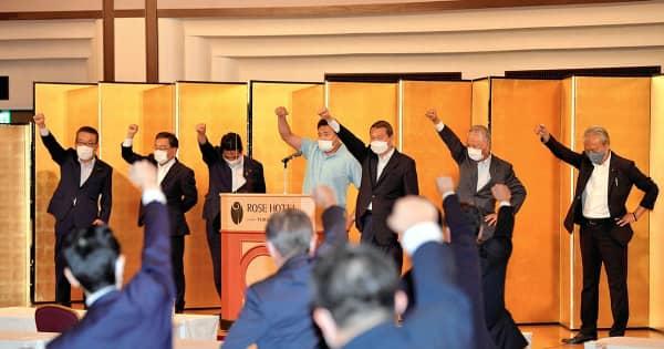 【横浜市長選】小此木氏の決起集会に、自主投票の自民・公明市議ら70人「戦い抜く」