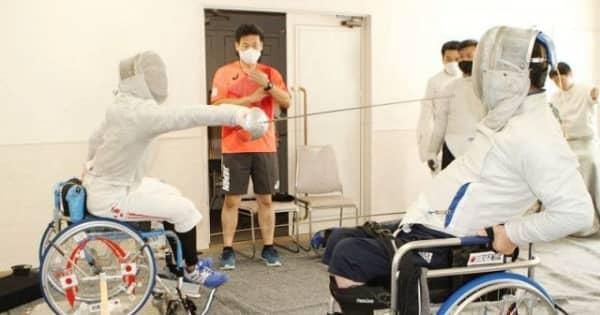 車いすフェンシング 岡山で合宿　日本代表3選手が4日間実戦練習