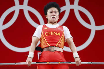 中国「醜い写真選んだ」と抗議　五輪優勝選手のロイター配信に