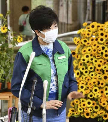 小池知事「まず若年層も接種を」　東京都内の感染者最多で