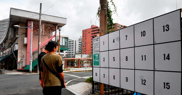 【横浜市長選】“史上最大”の選挙ポスター掲示場　16人立候補まで対応