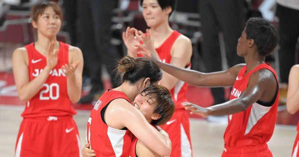女子バスケ日本初メダル　熱闘19日締めた歴史的銀！ホーバス監督「新しい時代来る」