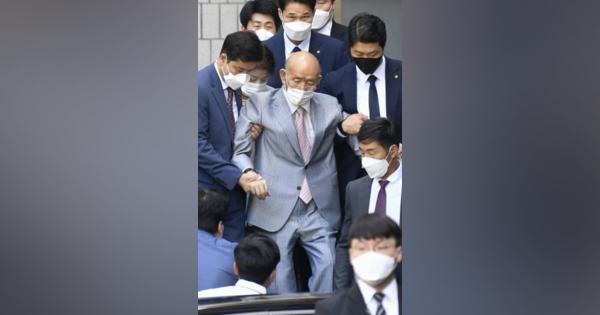韓国、全斗煥元大統領が出廷　80年の光州事件巡る控訴審