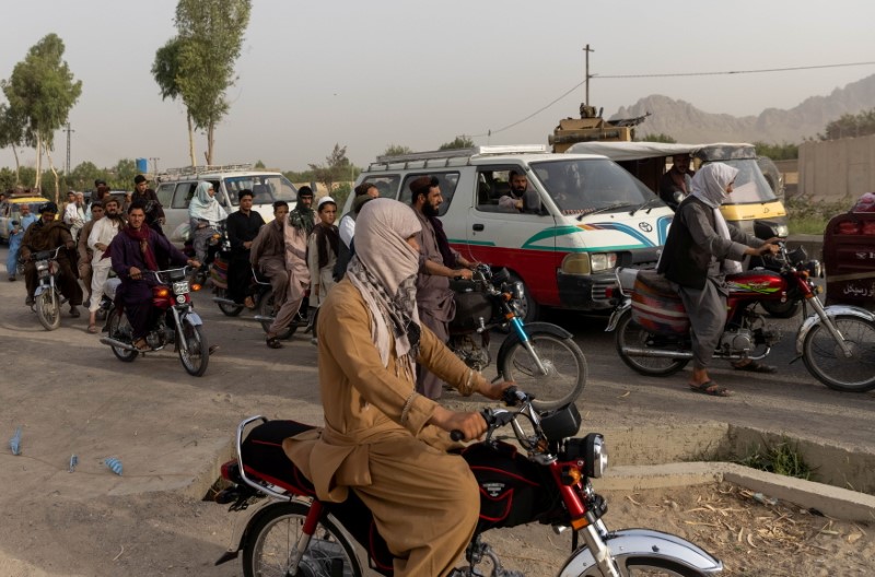 タリバン、アフガン6州都制圧　米軍撤退完了前に勢力急拡大