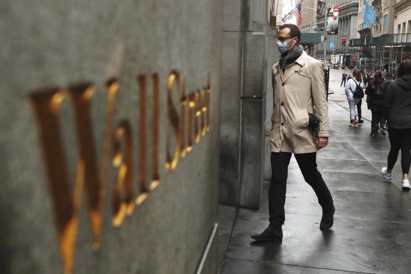 今年のウォール街賞与、投資銀行は10年ぶりの高額か＝調査会社