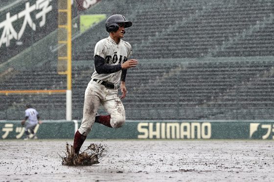 高校野球 雨は自分たちのペースなんだ 大阪桐蔭 西谷監督が選手にかけた 魔法の言葉