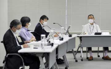 規制委、敦賀原発の審査中断　資料書き換えで、再開見通せず