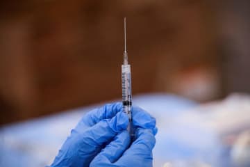 NY市、教職員接種義務化　新型コロナワクチン