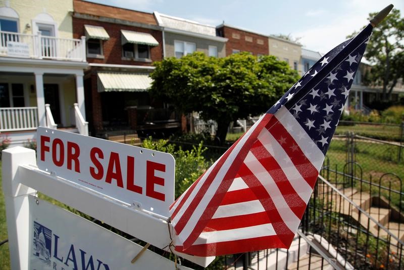 米新築住宅販売、7月は4カ月ぶり増加　価格高騰で減速基調変わらず