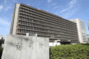 コロナ受け入れ病院が倒産　大阪の医療法人、全国初か