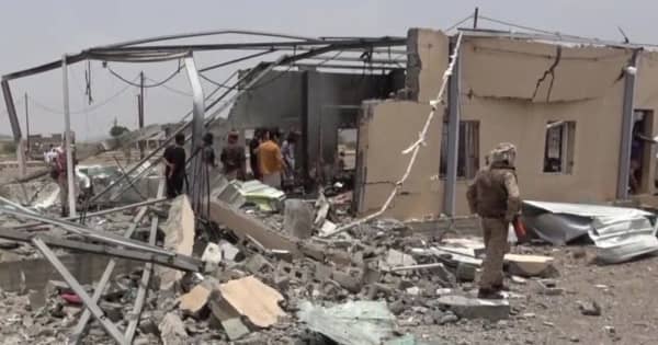 イエメン空軍基地にドローン攻撃、兵士30人死亡　反政府勢力が関与か