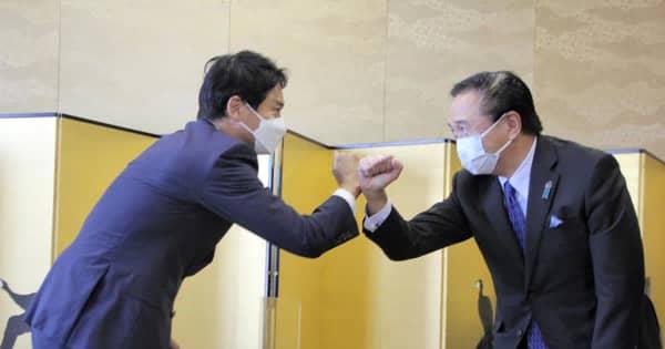 横浜・山中市長、神奈川・黒岩知事と面会　コロナ対策「連携したい」
