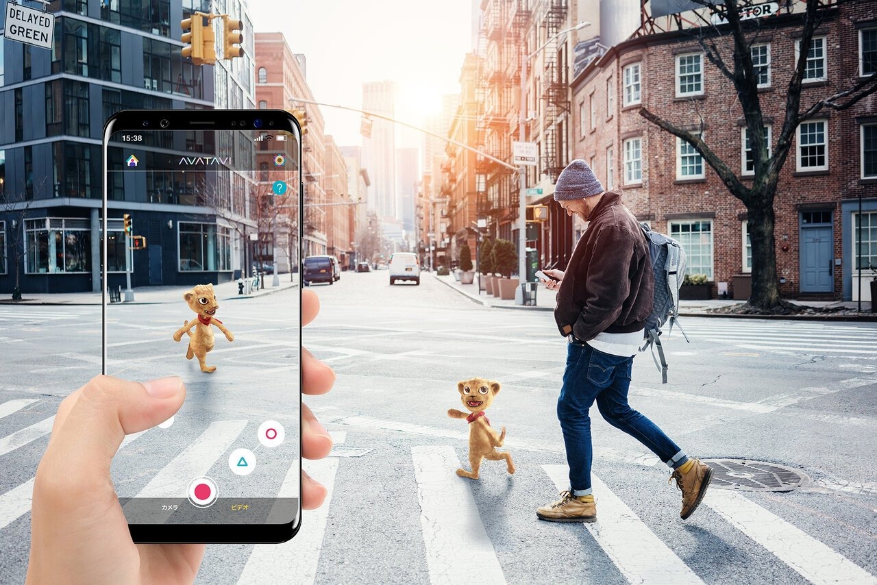 アバターと一緒に現実世界を出かけられるアプリ「AVATAVI」が配信開始