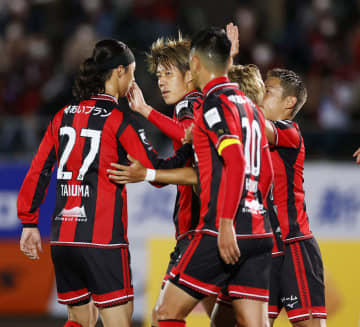 札幌、FC東京に逆転勝ち　ルヴァン杯、名古屋も勝利