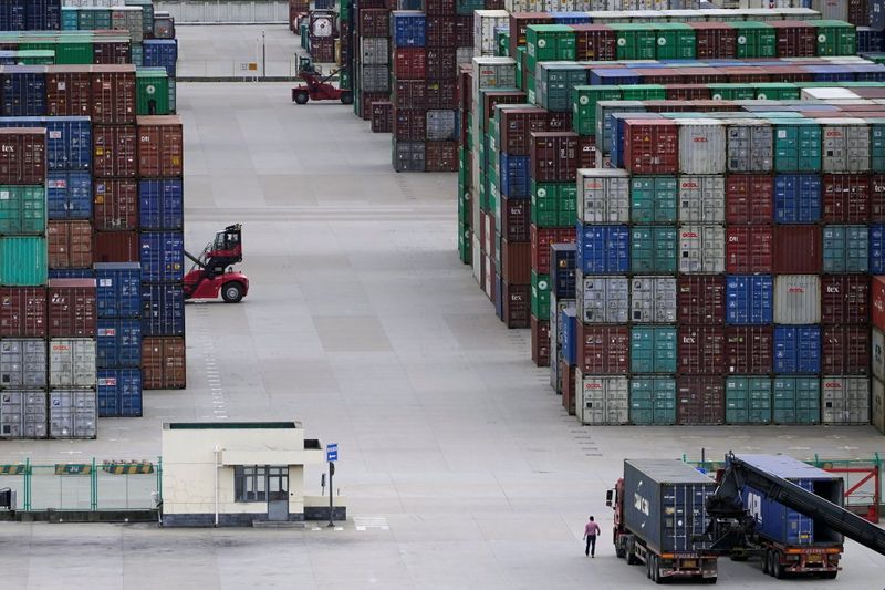中国貿易統計、8月は輸出が予想外に加速　世界的な需要が支援