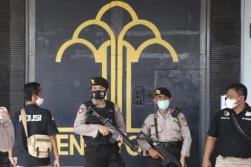 刑務所火災で41人死亡　インドネシア首都近郊