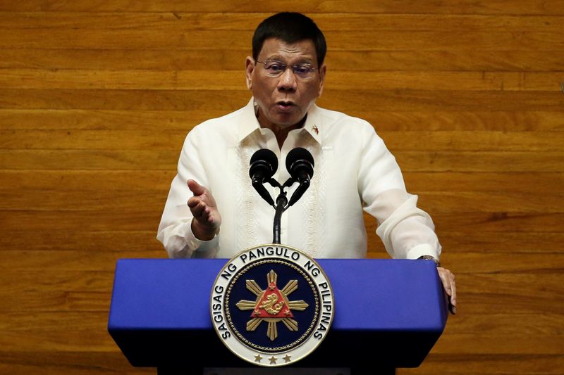 フィリピン大統領、副大統領候補に　2022年選挙