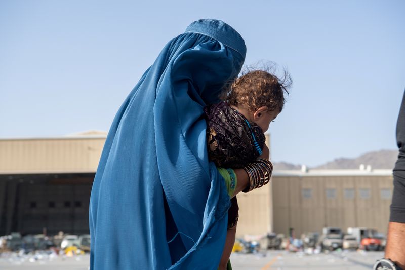 タリバン、女性と人権守る約束既に破る＝アフガン駐ジュネーブ大使