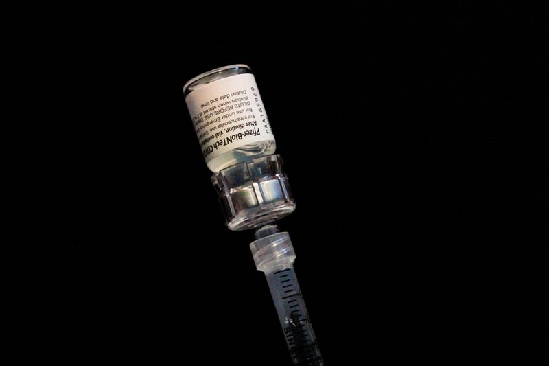 米ＦＤＡ、高齢者らへのファイザー製ワクチン追加接種を承認