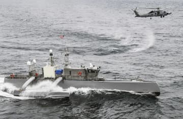 米海軍、無人艇開発を加速　中国にらみ「切り札」