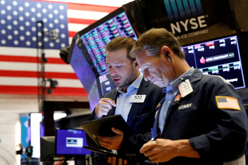 米国株式市場＝まちまち、米債利回り上昇でハイテク株に売り