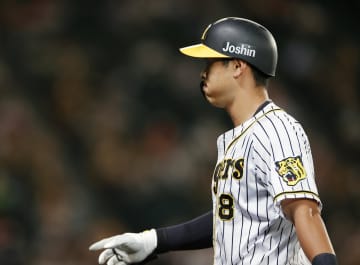 佐藤輝明、54打席連続無安打　両リーグの野手ワースト更新