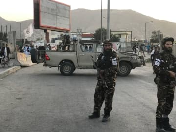 アフガン首都爆発10人死亡　タリバン狙ったIS犯行か