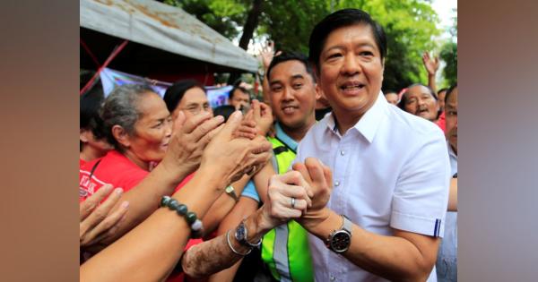 マルコス元大統領の息子が立候補へ、来年のフィリピン大統領選