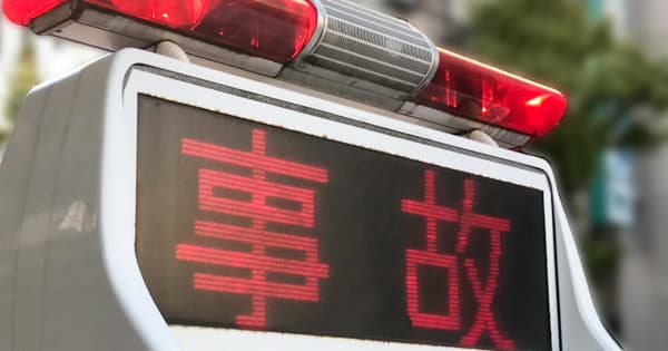 横須賀の市道、電柱に衝突　軽乗用車の81歳男性が死亡